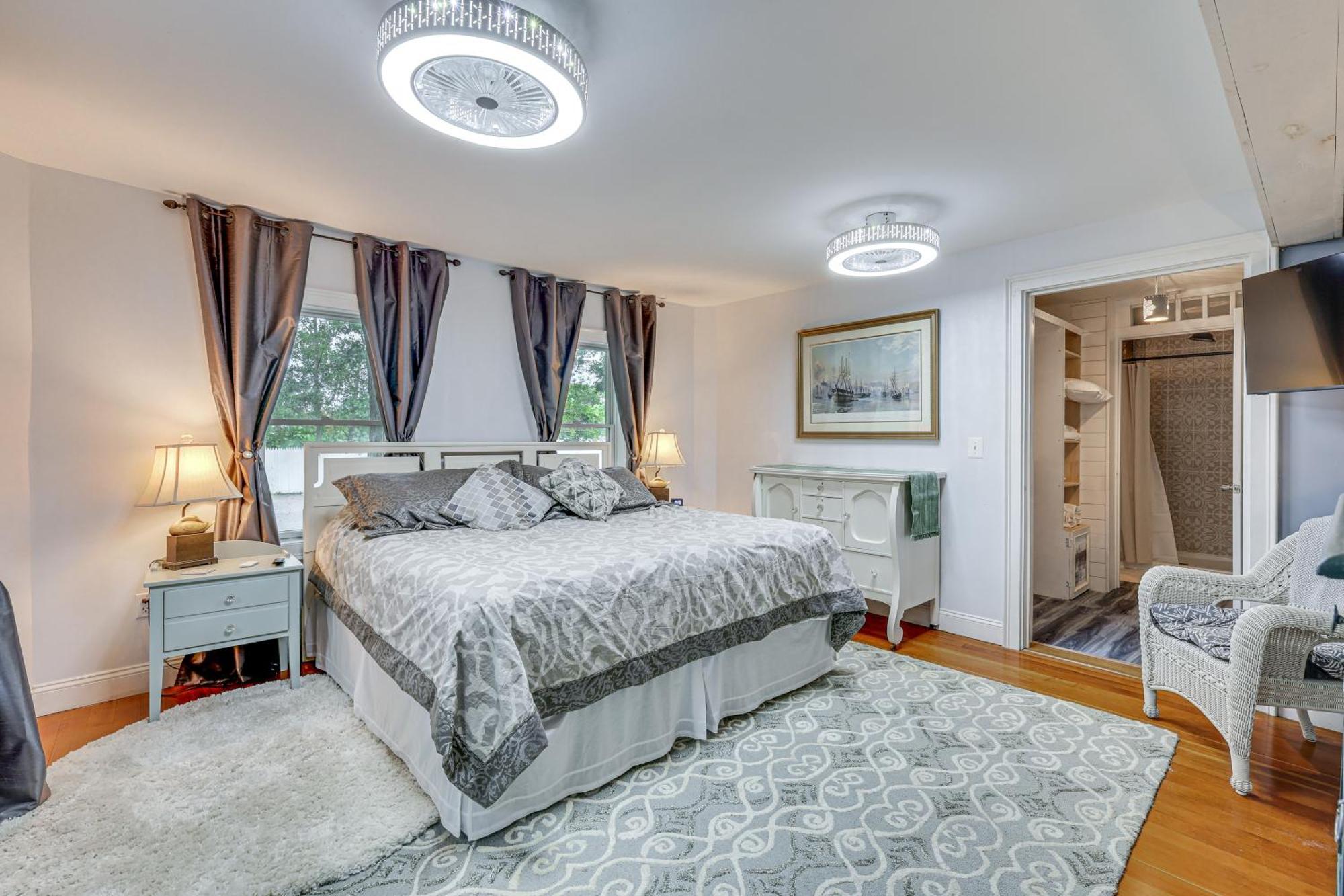 Quintessential New England Home With Patio And Grill! Putnam Екстер'єр фото