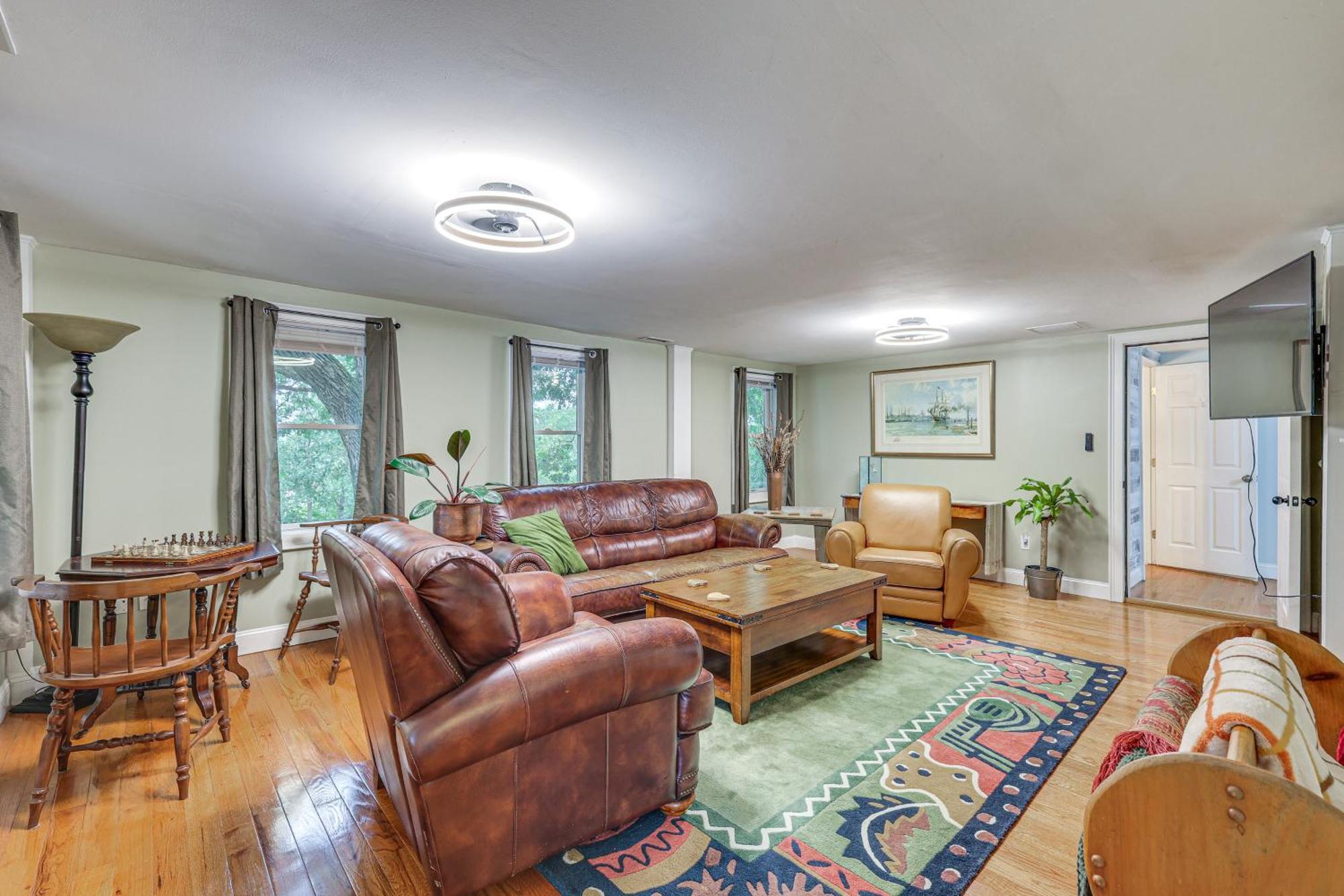 Quintessential New England Home With Patio And Grill! Putnam Екстер'єр фото